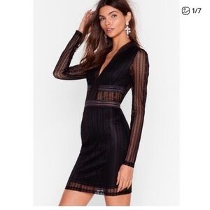 Lucy Wang- Black Lace V Neck Bodycon Mini Dress- Sz. L